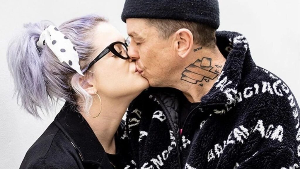 Kelly Osbourne and Sid Wilson