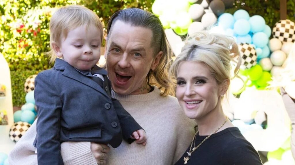 Kelly Osbourne and family