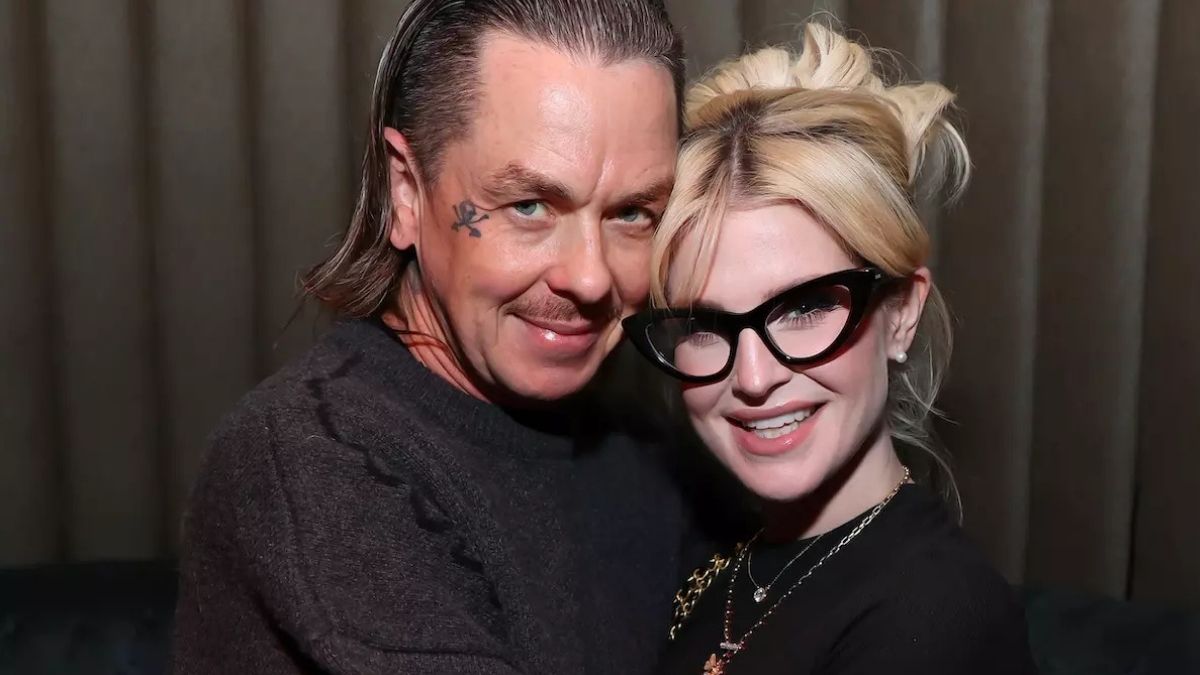 Kelly & Sharon Osbourne